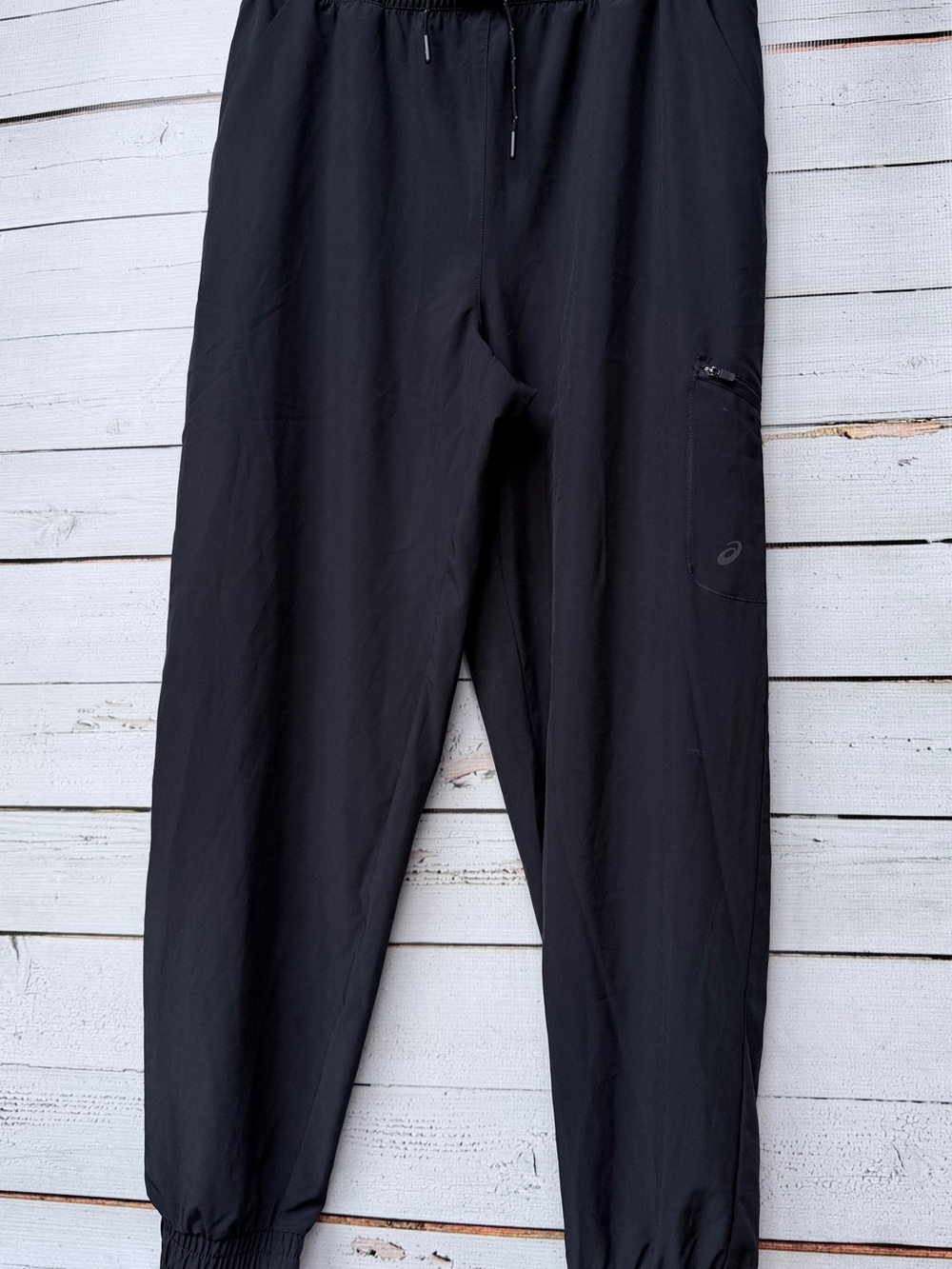 ASICS Men's Black Performance Jogger Pants